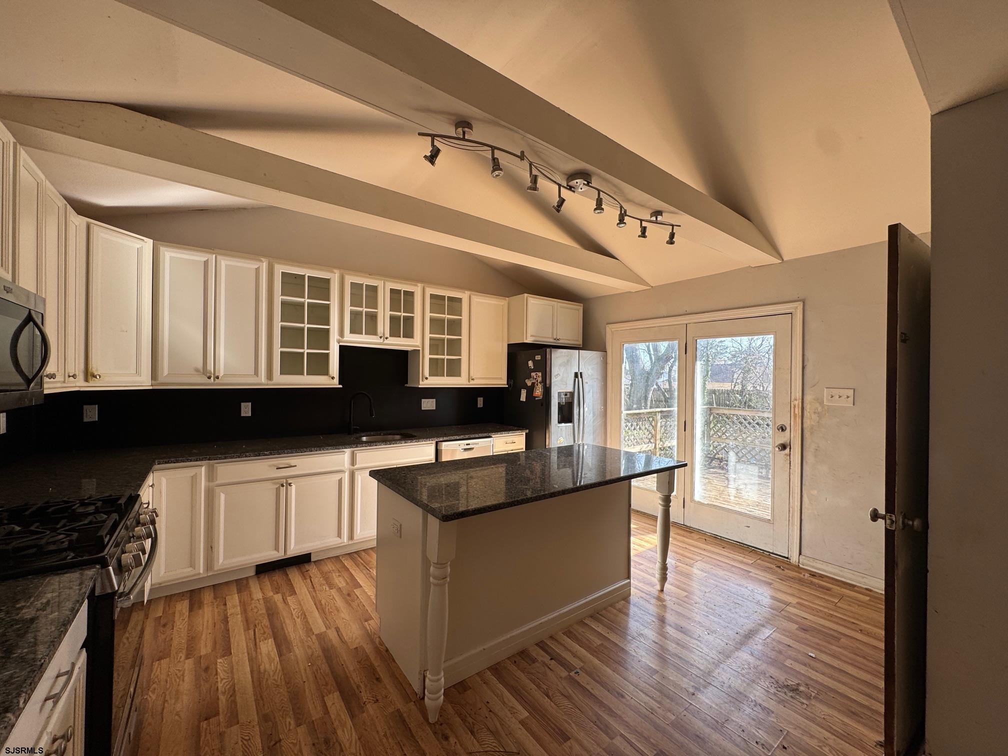 502 Shore Road Northfield, NJ 08225 - Photo 5 of 32