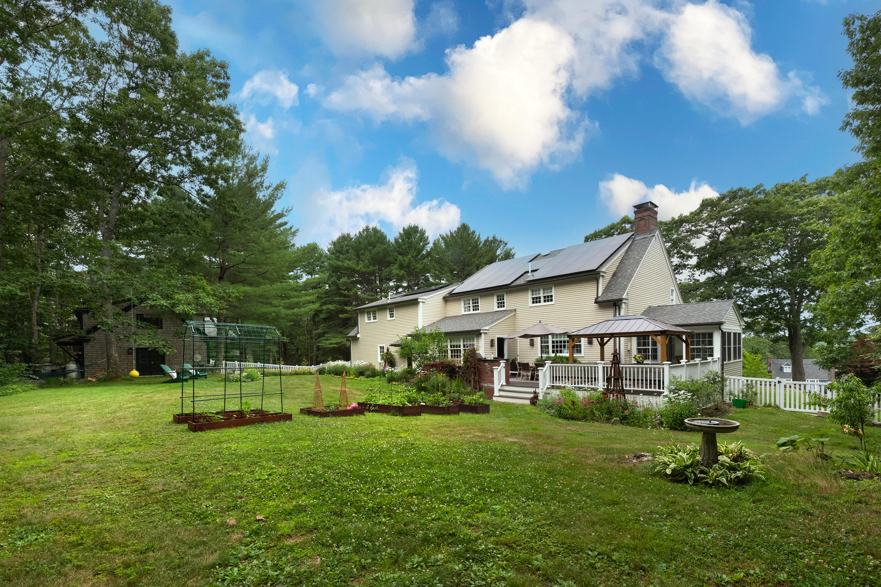 8 Old Seabury Road York, ME 03909 - Photo 48 of 50 13_8OldSeabury_Booth