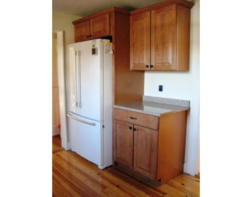 147 Thornton Road Needham, MA 02492 - Photo 5 of 13
