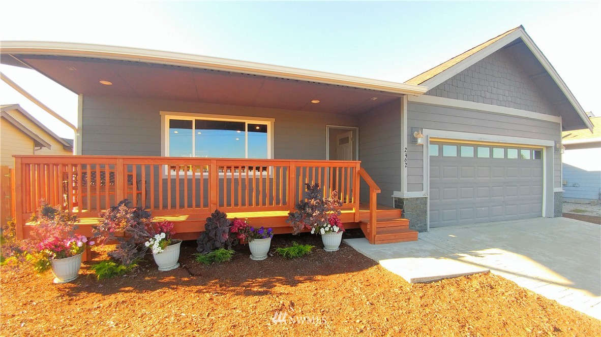 2462 Douglas Road Ferndale, WA 98248 - Photo 2 of 24