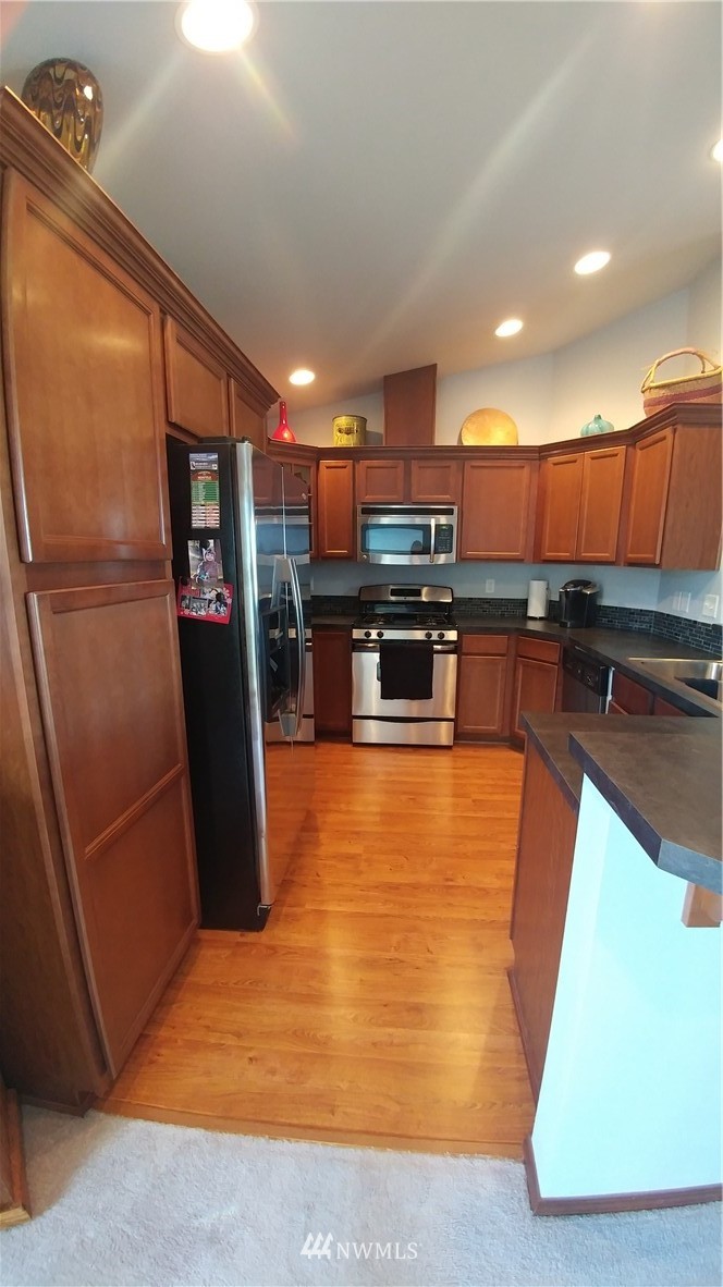 2462 Douglas Road Ferndale, WA 98248 - Photo 12 of 24