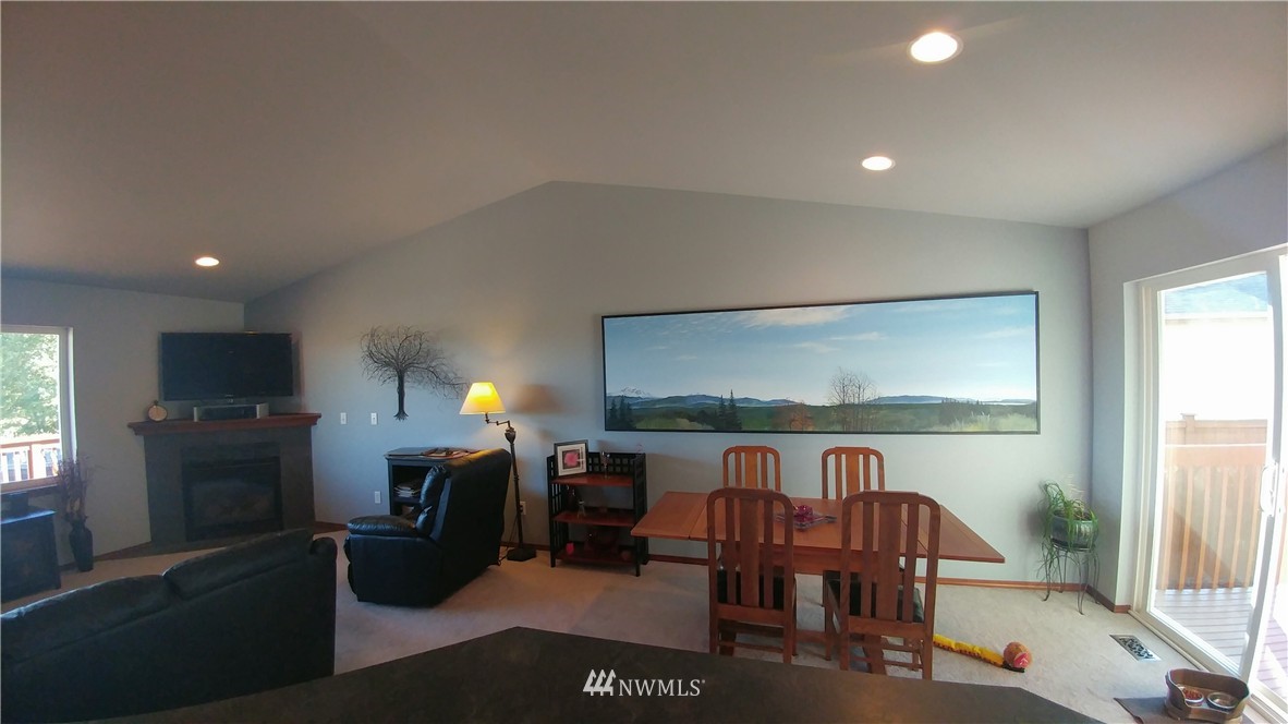 2462 Douglas Road Ferndale, WA 98248 - Photo 8 of 24