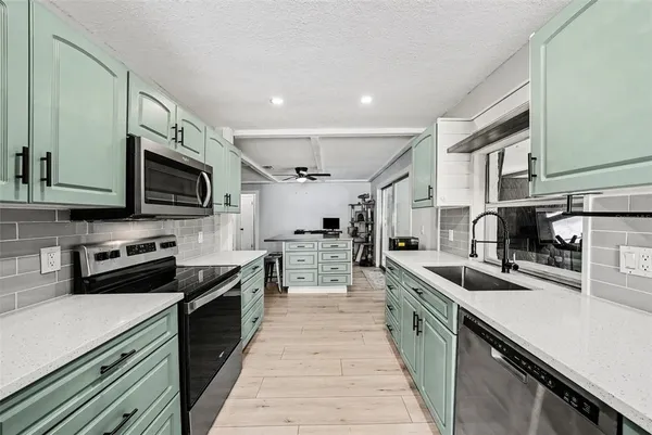$370,000 | 1810 Driftwood Circle South, Oldsmar, FL 34677