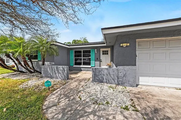 $370,000 | 1810 Driftwood Circle South, Oldsmar, FL 34677