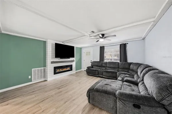 $370,000 | 1810 Driftwood Circle South, Oldsmar, FL 34677