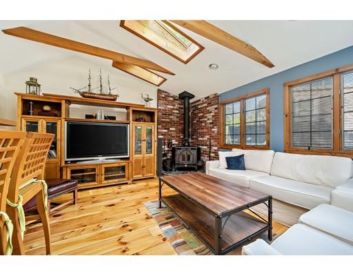 64 Judson Road Weymouth, MA 02188 - Photo 11 of 30 Gallery Image 11