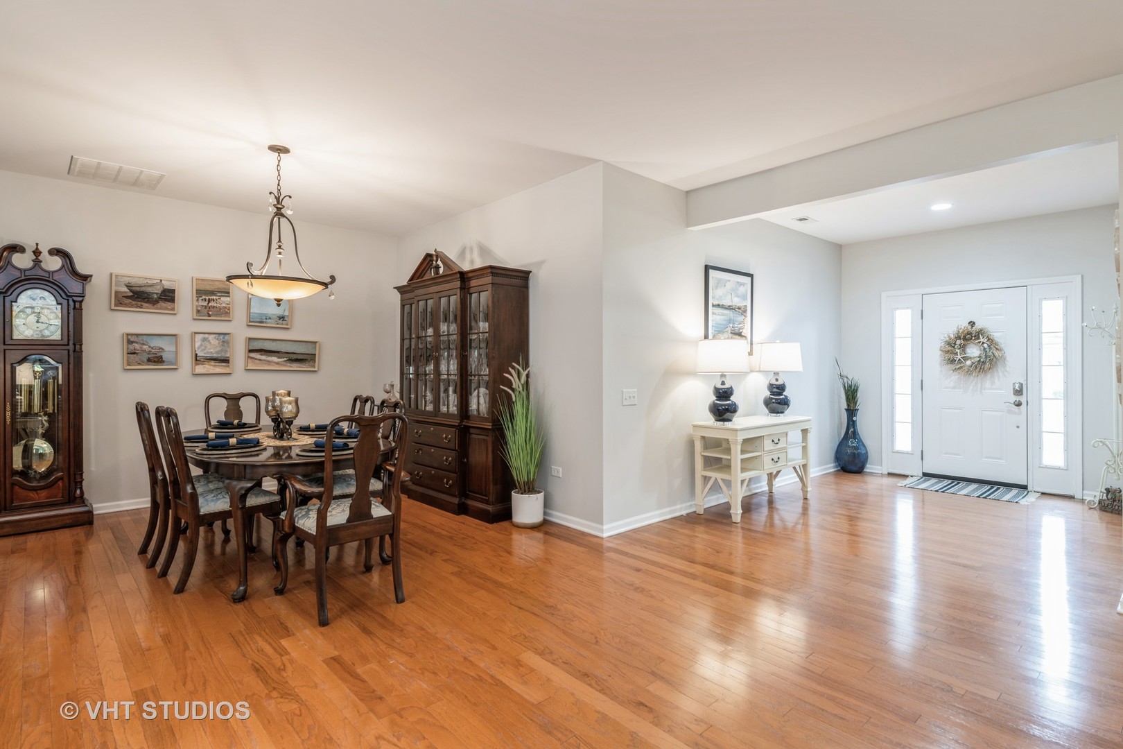 573 Tuscan View Drive Elgin, IL 60124 - Photo 16 of 46 Gallery Image 16