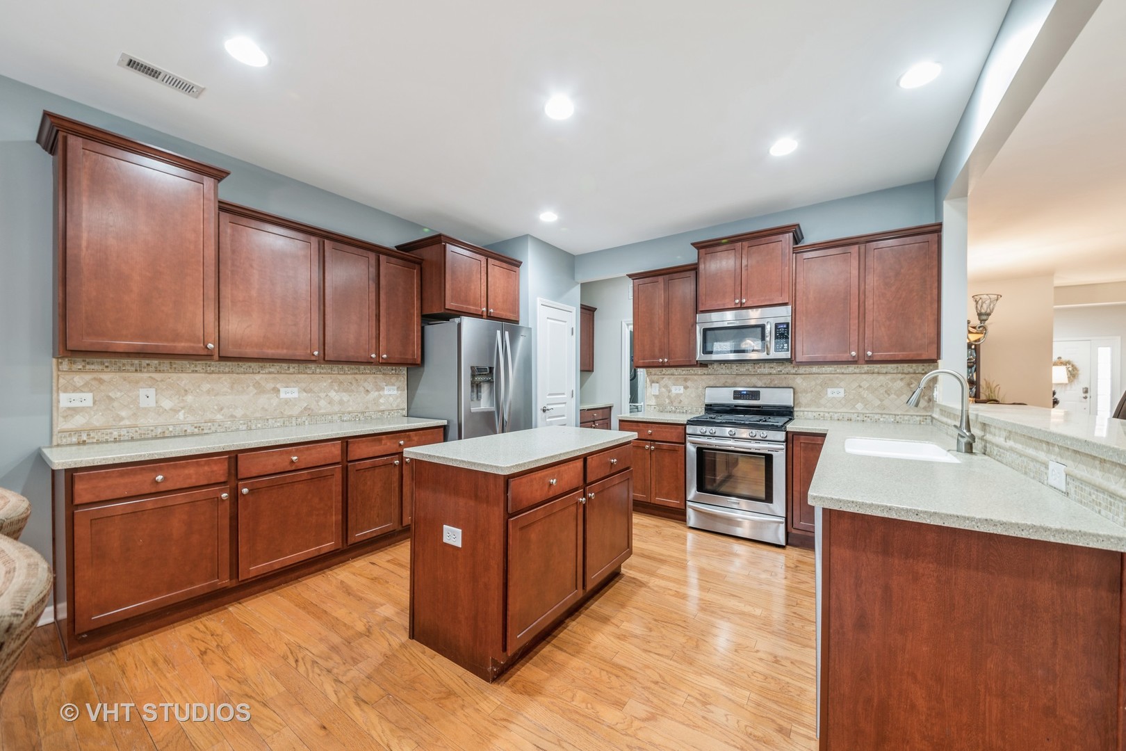 573 Tuscan View Drive Elgin, IL 60124 - Photo 23 of 46 Gallery Image 23