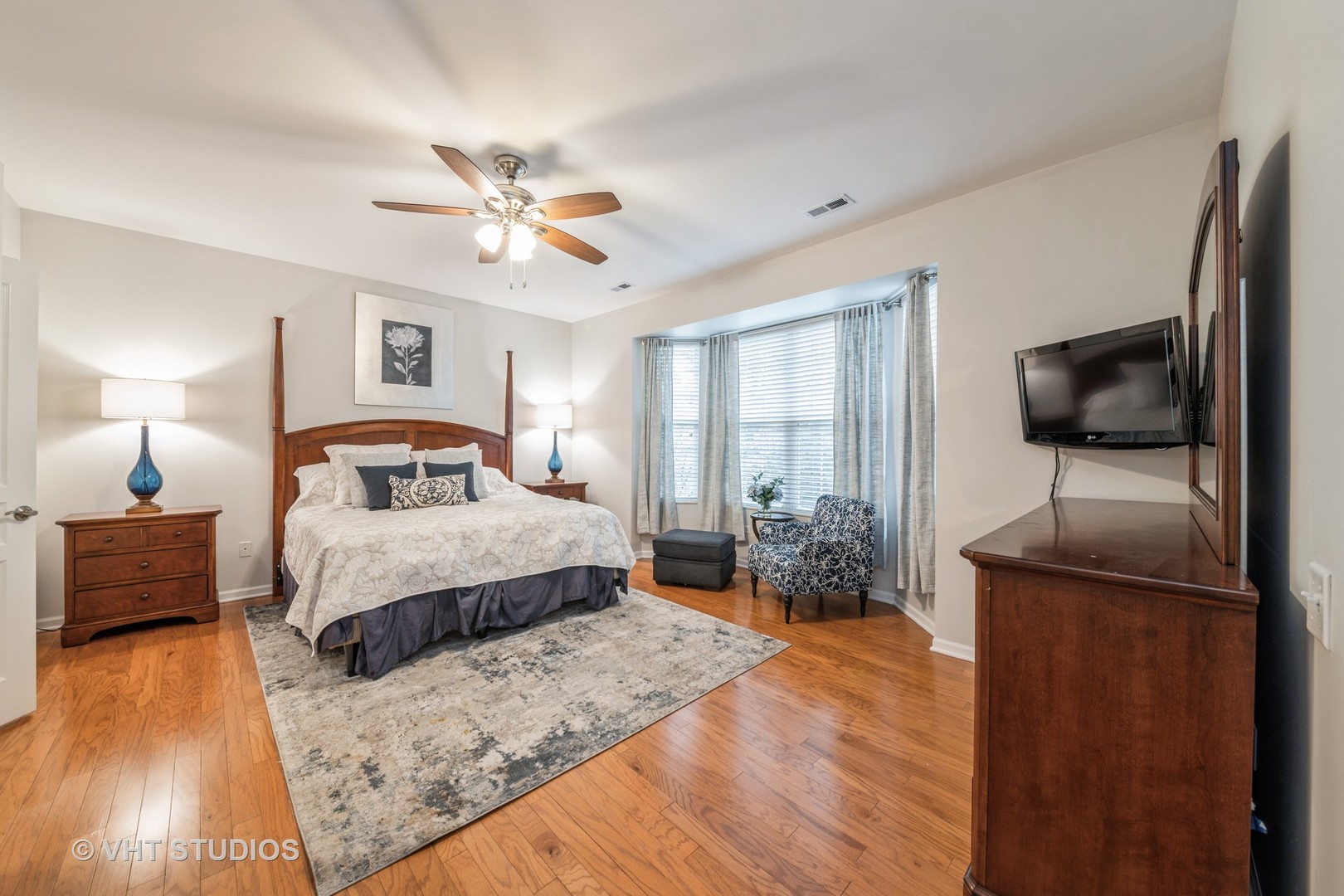 573 Tuscan View Drive Elgin, IL 60124 - Photo 27 of 46 Gallery Image 27