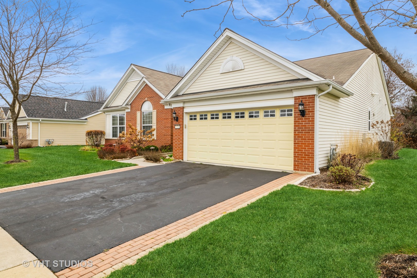 573 Tuscan View Drive Elgin, IL 60124 - Photo 4 of 46 Gallery Image 4