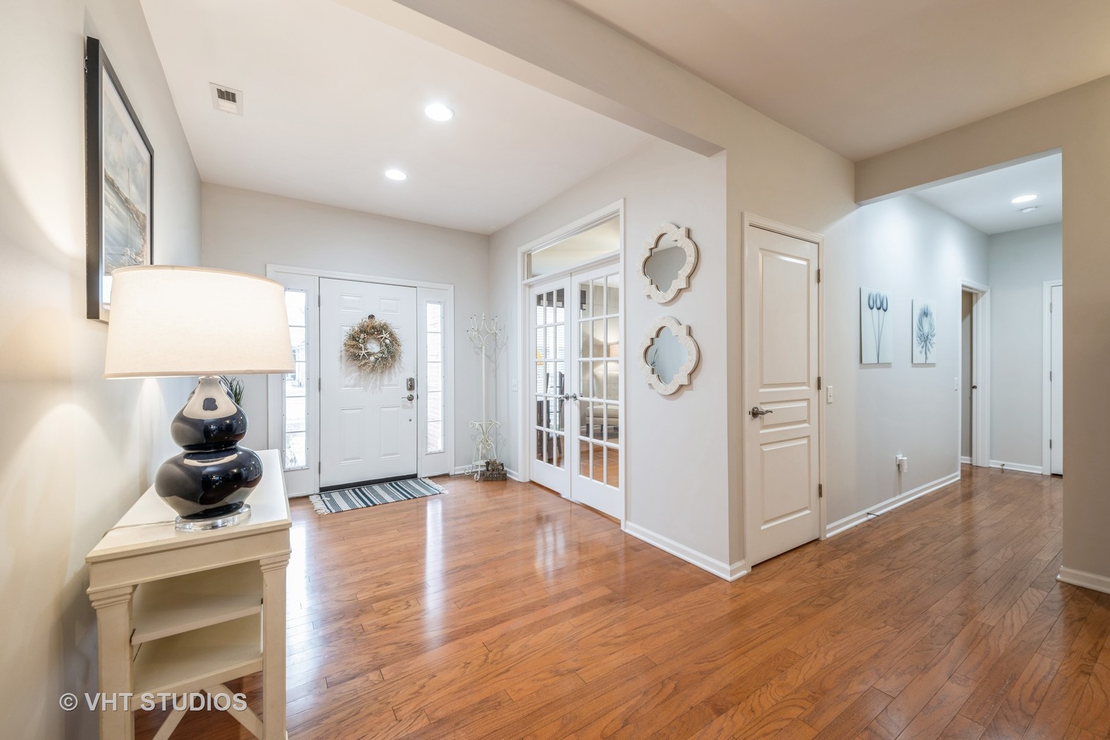 573 Tuscan View Drive Elgin, IL 60124 - Photo 6 of 46 Gallery Image 6