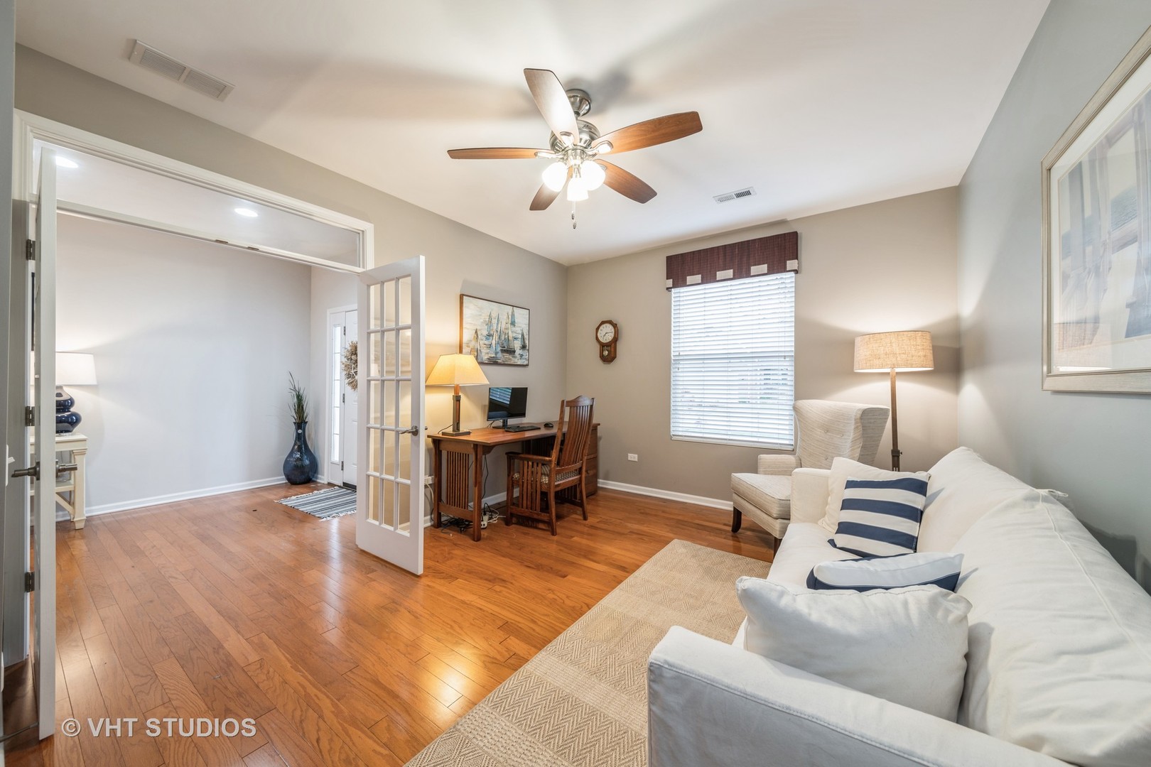 573 Tuscan View Drive Elgin, IL 60124 - Photo 8 of 46 Gallery Image 8