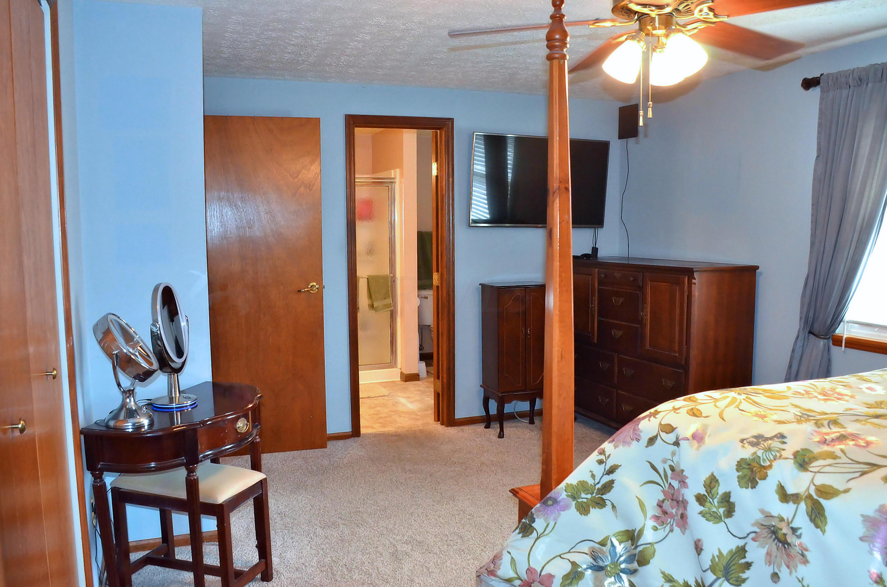2415 Willis Road Dublin, OH 43016 - Photo 24 of 42 Gallery Image 24