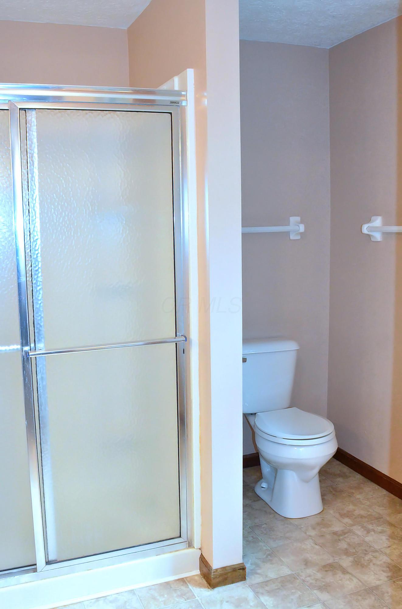 2415 Willis Road Dublin, OH 43016 - Photo 25 of 42 Gallery Image 25