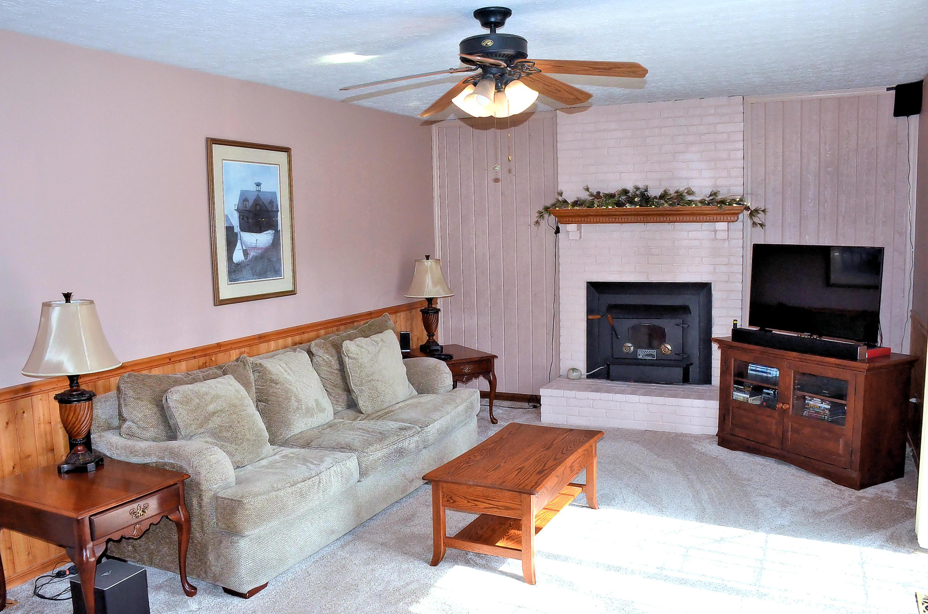 2415 Willis Road Dublin, OH 43016 - Photo 8 of 42 Gallery Image 8