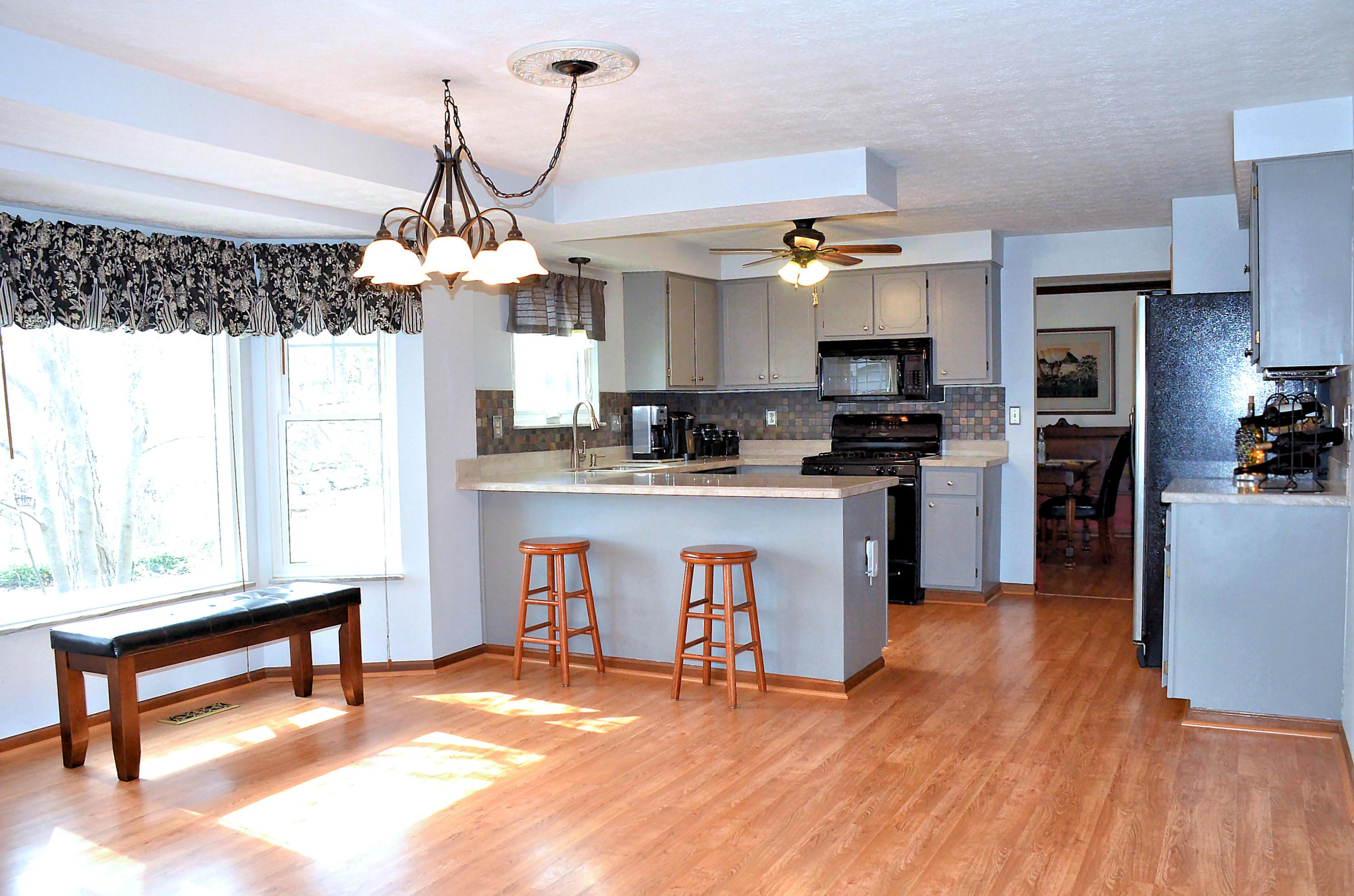 2415 Willis Road Dublin, OH 43016 - Photo 10 of 42 Gallery Image 10