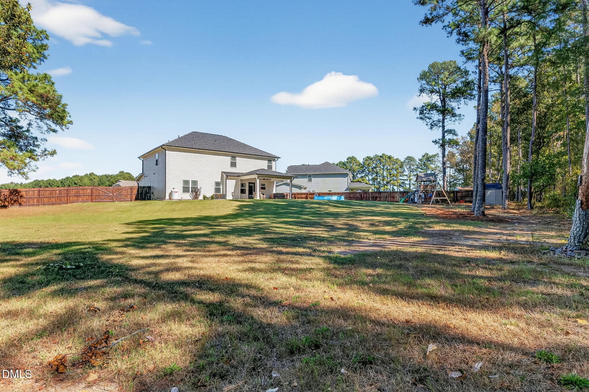 282 Raptor Drive Smithfield, NC 27577 - Photo 46 of 57 47-web-or-mls-DSC09395