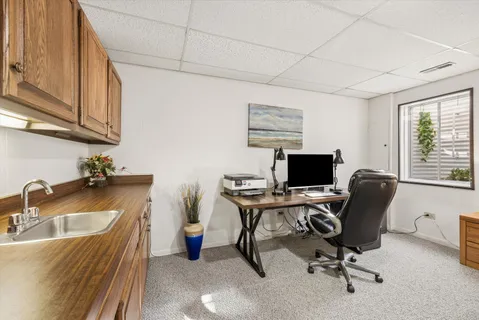 $429,900 | 404 Shoreline Road, Unit 298, Lake Barrington, IL 60010