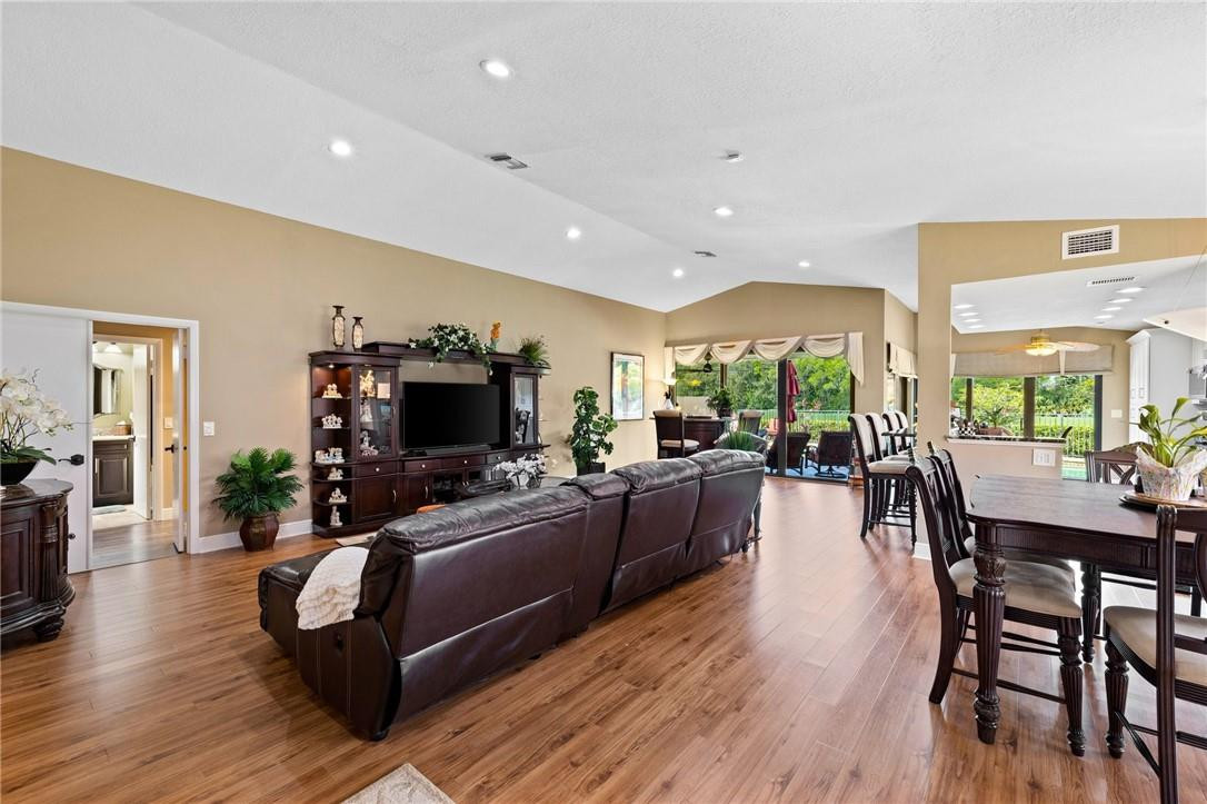 11114 Cloverleaf Circle Boca Raton, FL 33428 - Photo 15 of 52 Photo 15