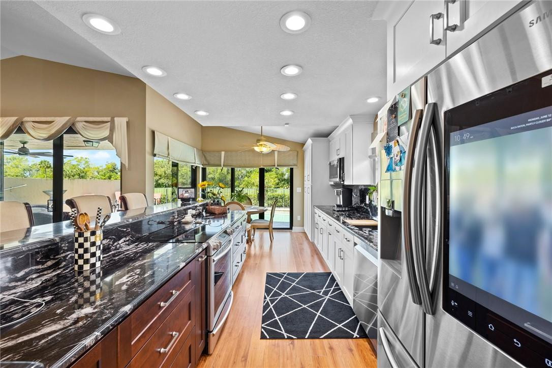 11114 Cloverleaf Circle Boca Raton, FL 33428 - Photo 3 of 52 Photo 3