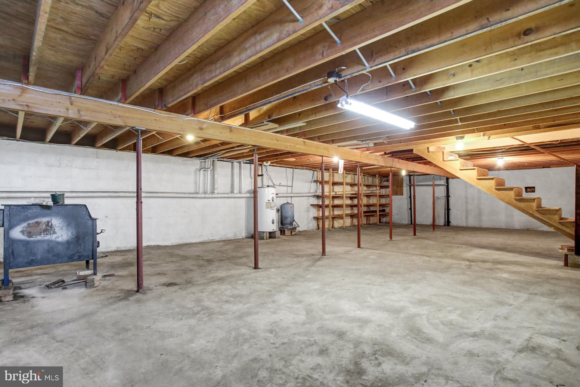 455 Yoder Road Elverson, PA 19520 - Photo 30 of 41 30 x 40 Garage