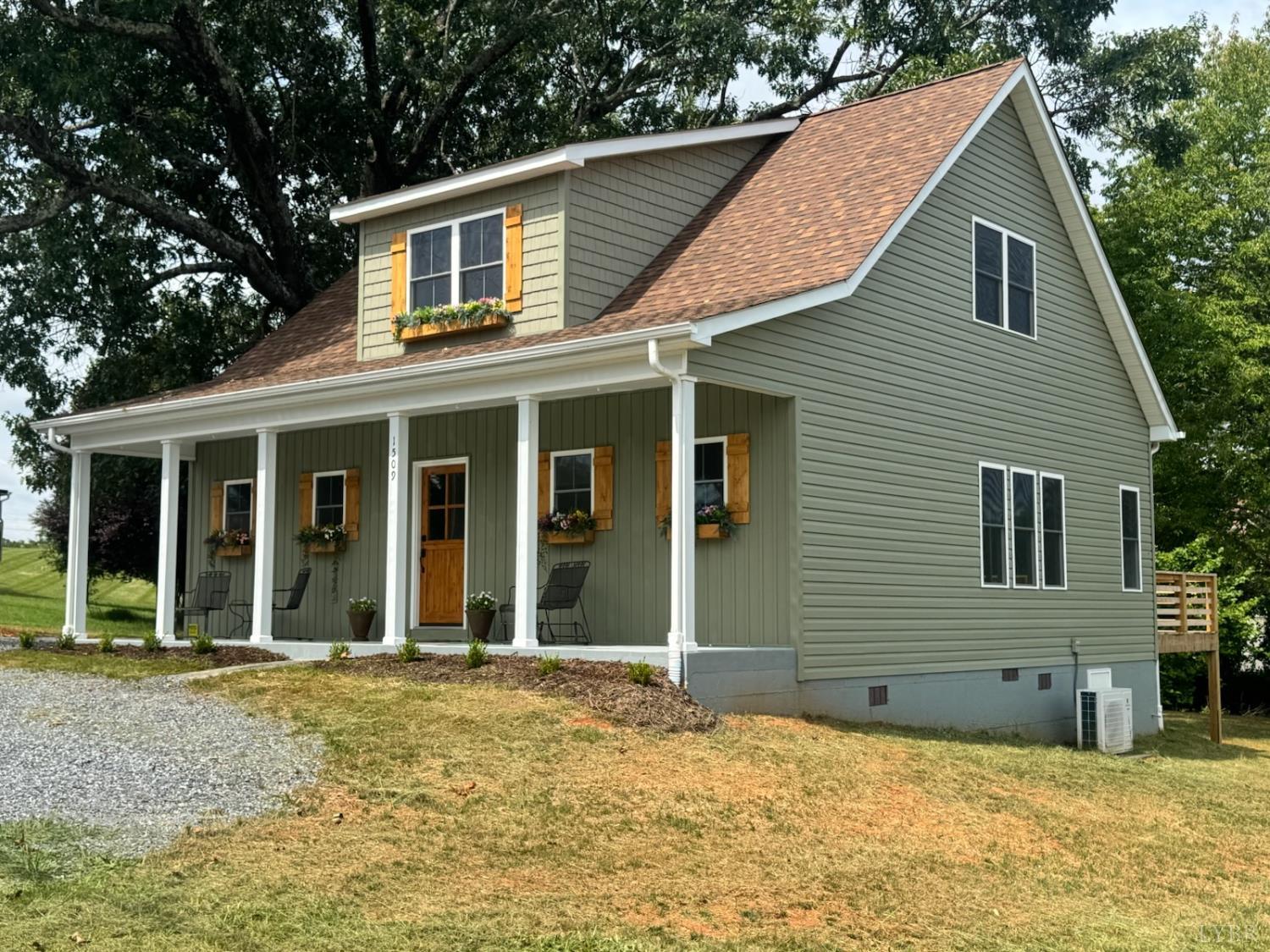 1509 Clearview Road Bedford, VA 24523 - Photo 2 of 62