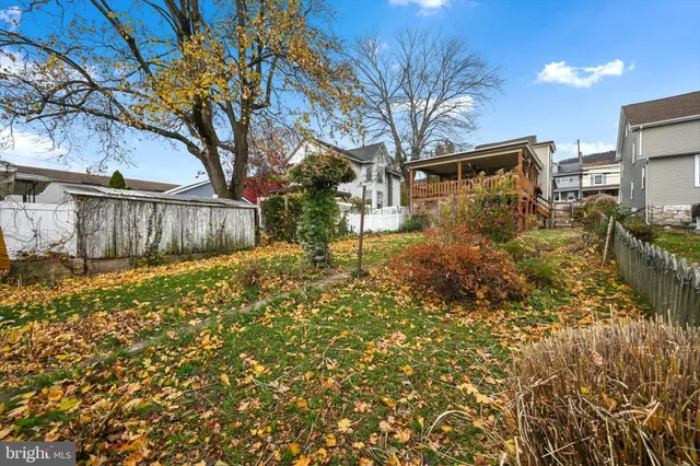 $69,900 | 10 East Grand Avenue, Tower City, PA 17980