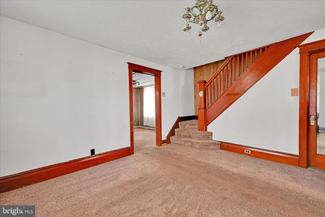 $69,900 | 10 East Grand Avenue, Tower City, PA 17980