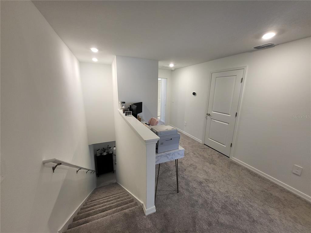 36480 Wl Hl Way Zephyrhills, FL 33541 - Photo 7 of 19