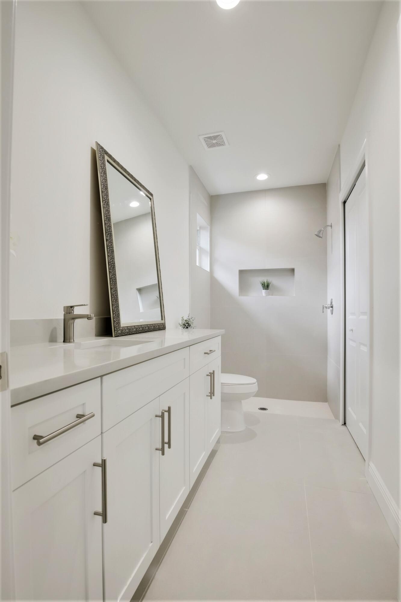 1417 West 7th Street Riviera Beach, FL 33404 - Photo 15 of 32 1417 W. 7th St (21)
