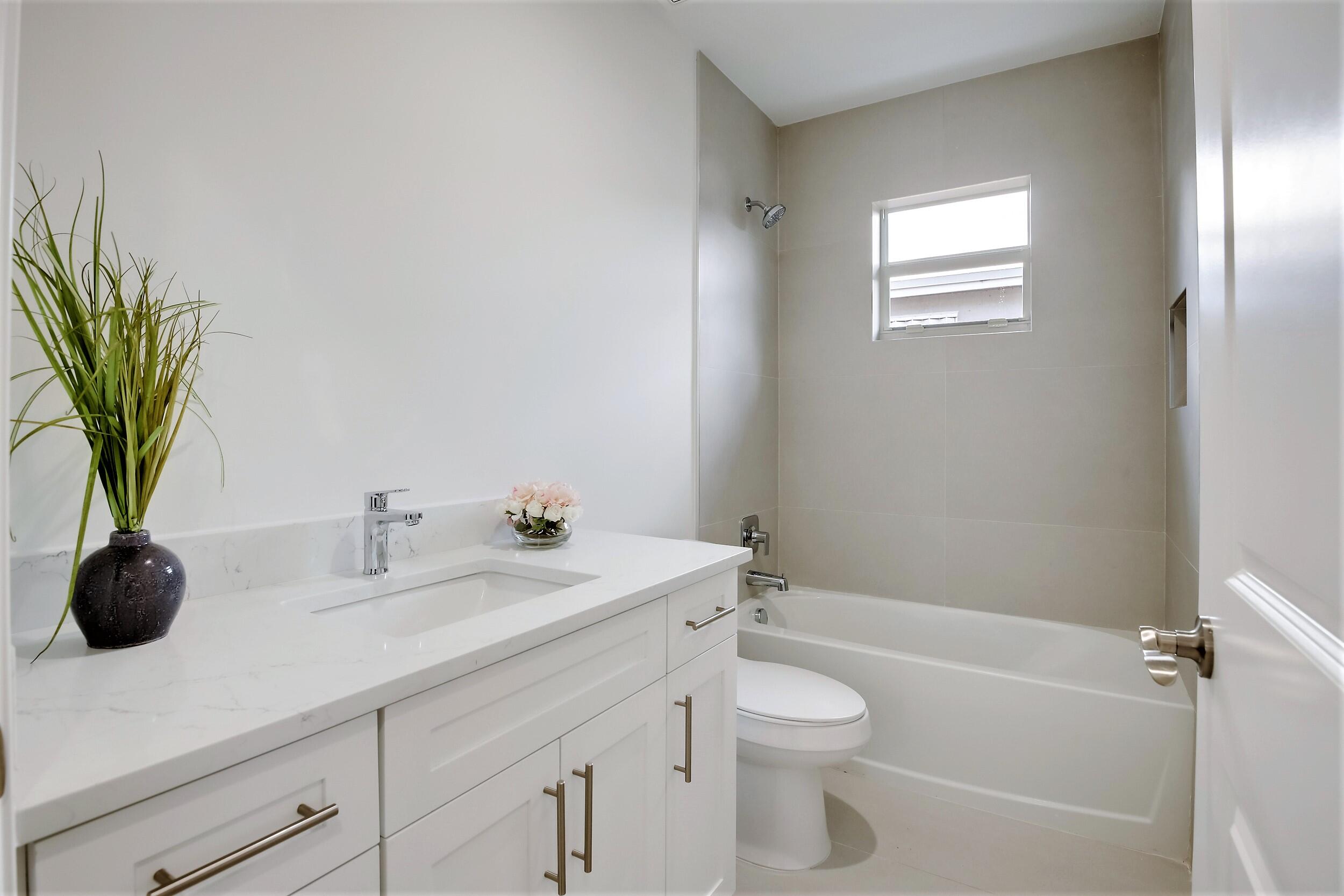 1417 West 7th Street Riviera Beach, FL 33404 - Photo 20 of 32 1417 W. 7th St (12)