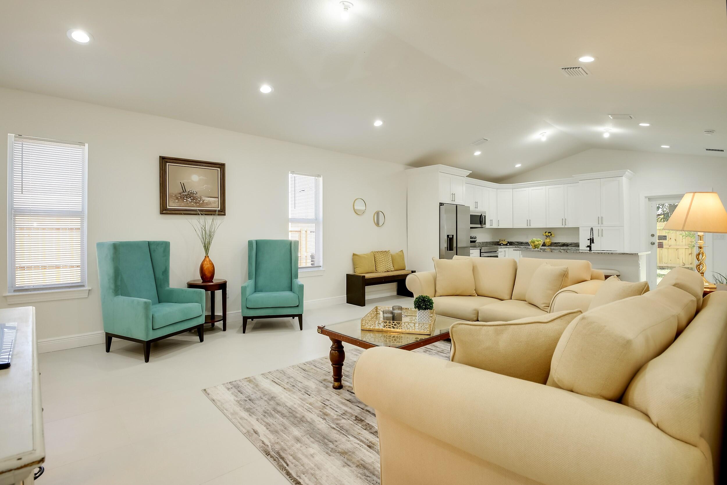 1417 W. 7th St (3)