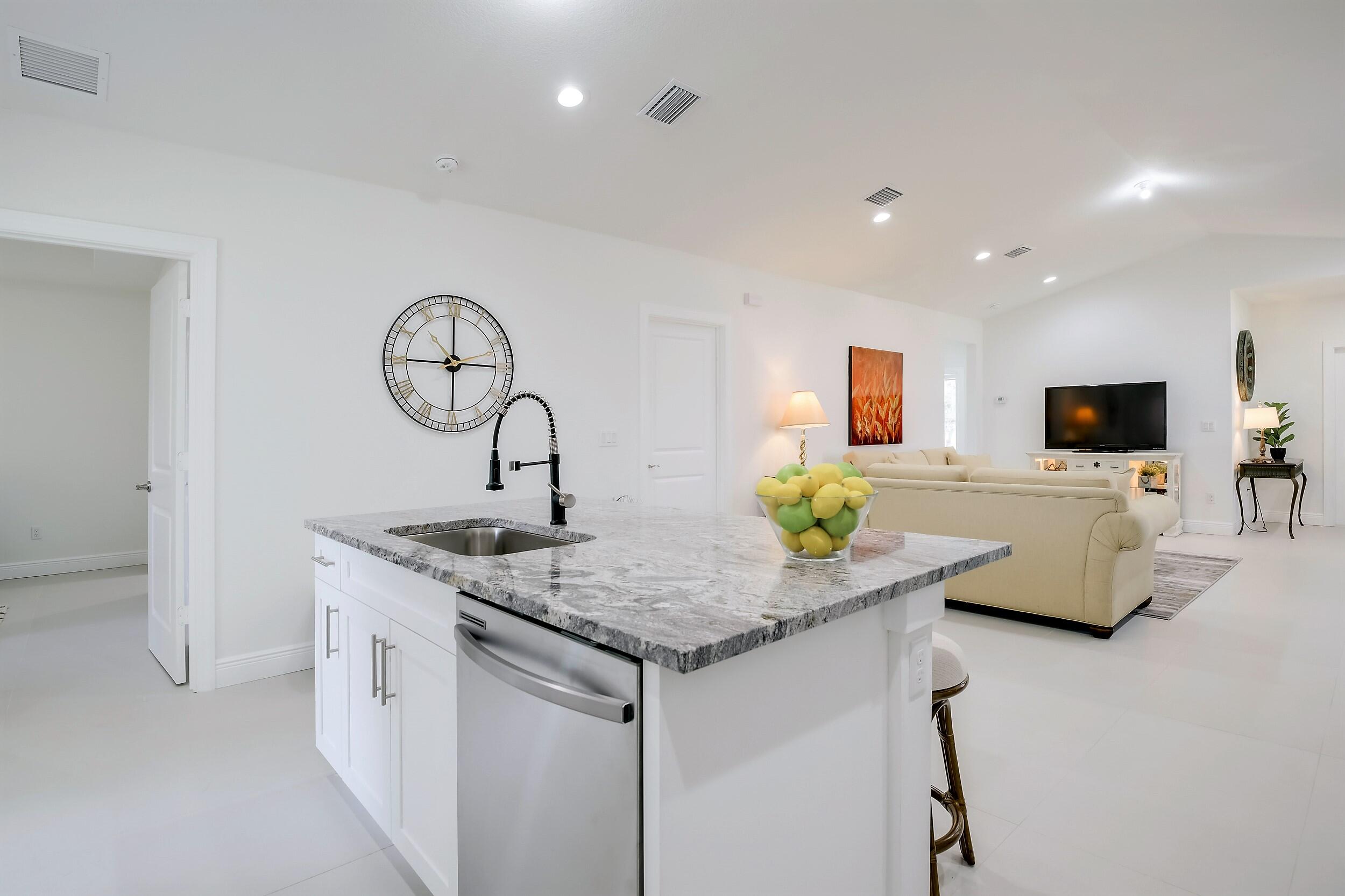 1417 West 7th Street Riviera Beach, FL 33404 - Photo 9 of 32 1417 W. 7th St (9)