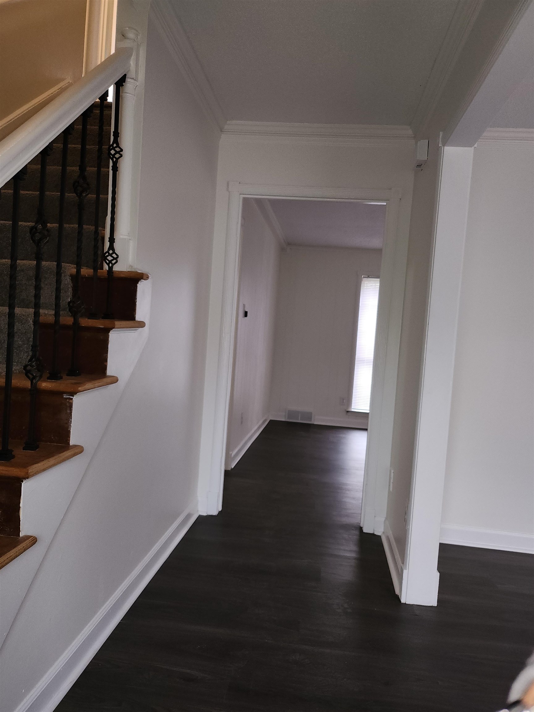 2085 Oakvalley Road Memphis, TN 38116 - Photo 3 of 39 Gallery Image 3