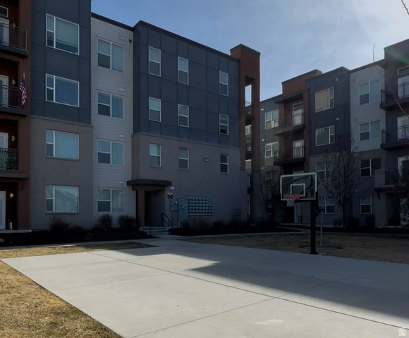 90 East Resaca Drive, Unit C11 Sandy, UT 84070 - Photo 25 of 27 View of apartment building / complex