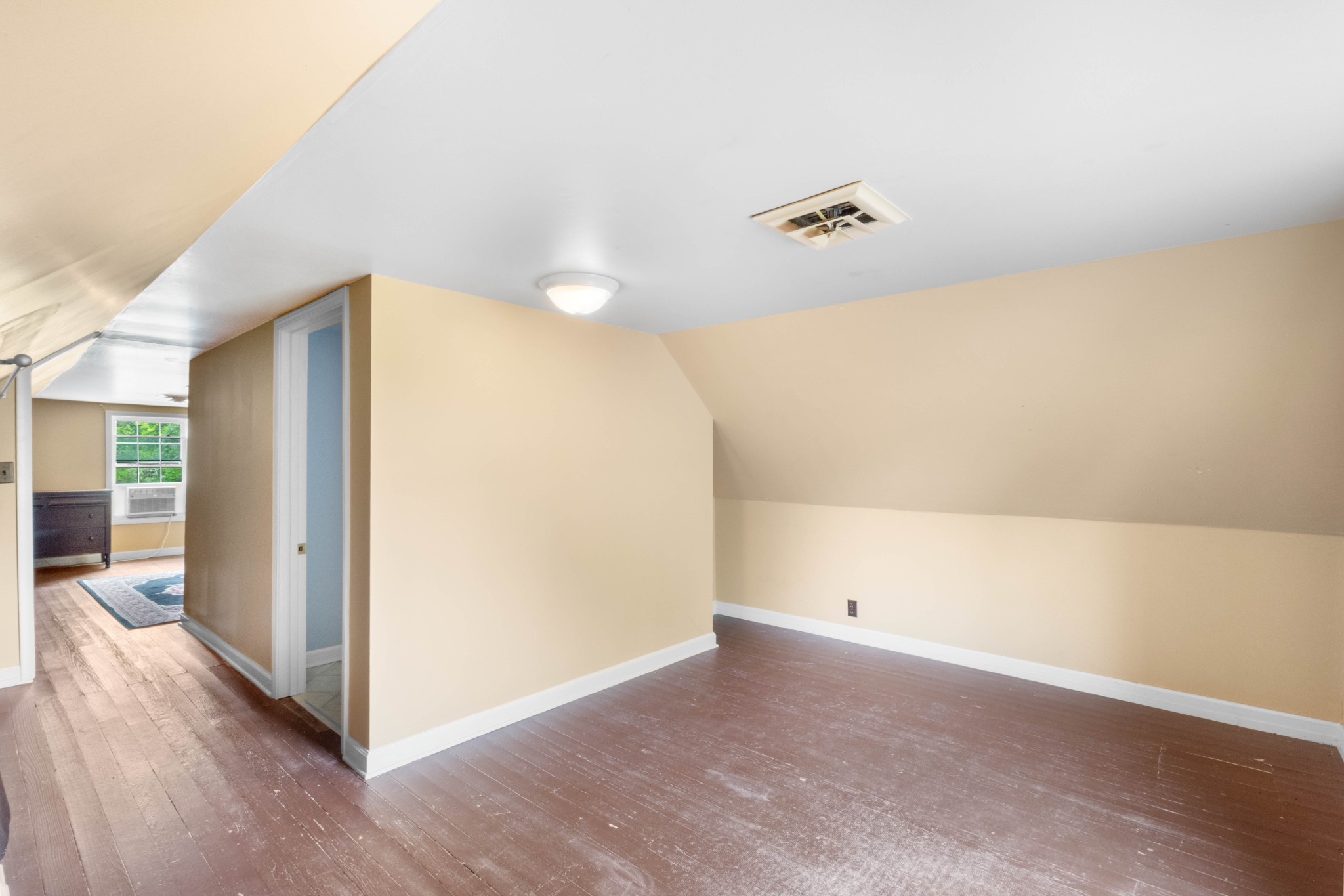2360 Jarrell Ridge Road Clarksville, TN 37043 - Photo 17 of 29 Gallery Image 17