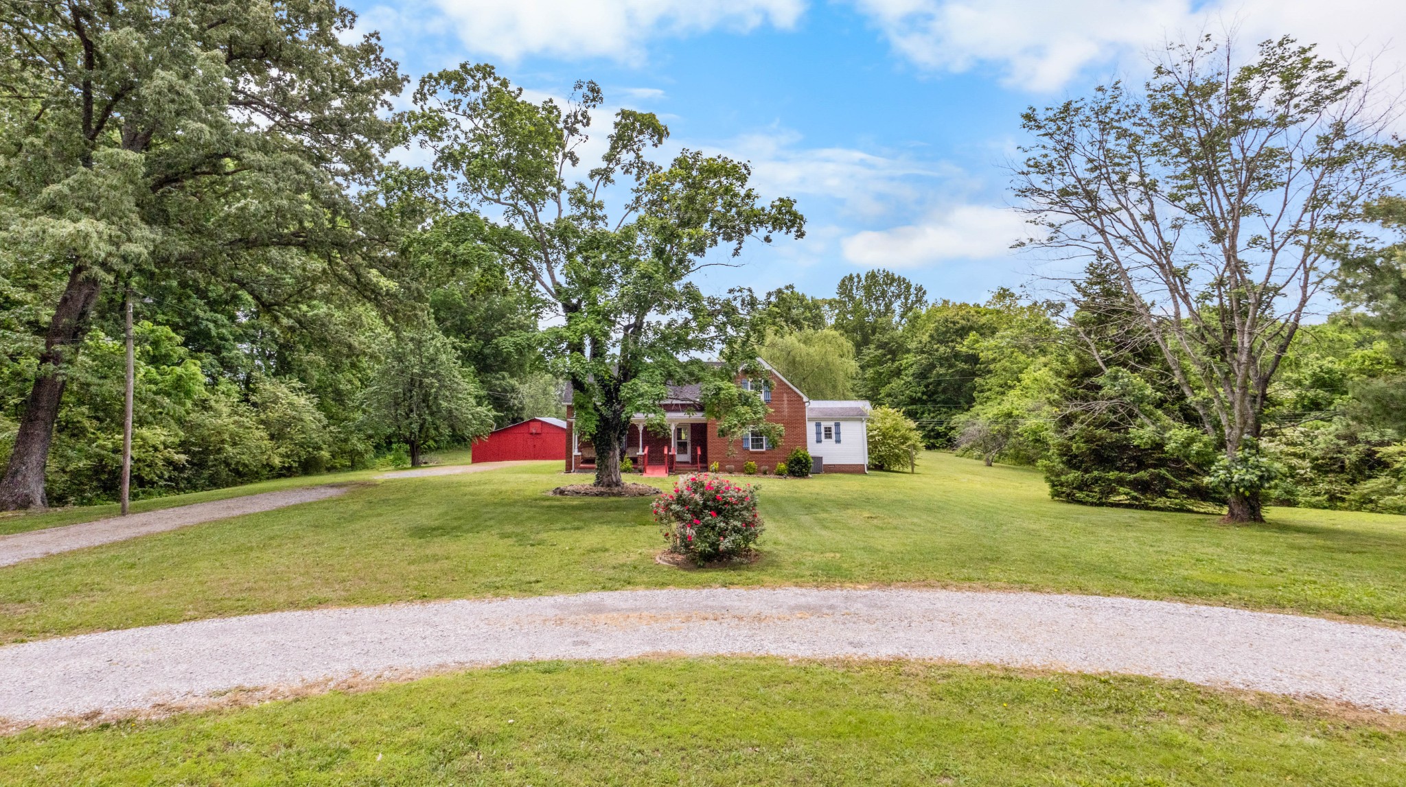 2360 Jarrell Ridge Road Clarksville, TN 37043 - Photo 3 of 29 Gallery Image 3