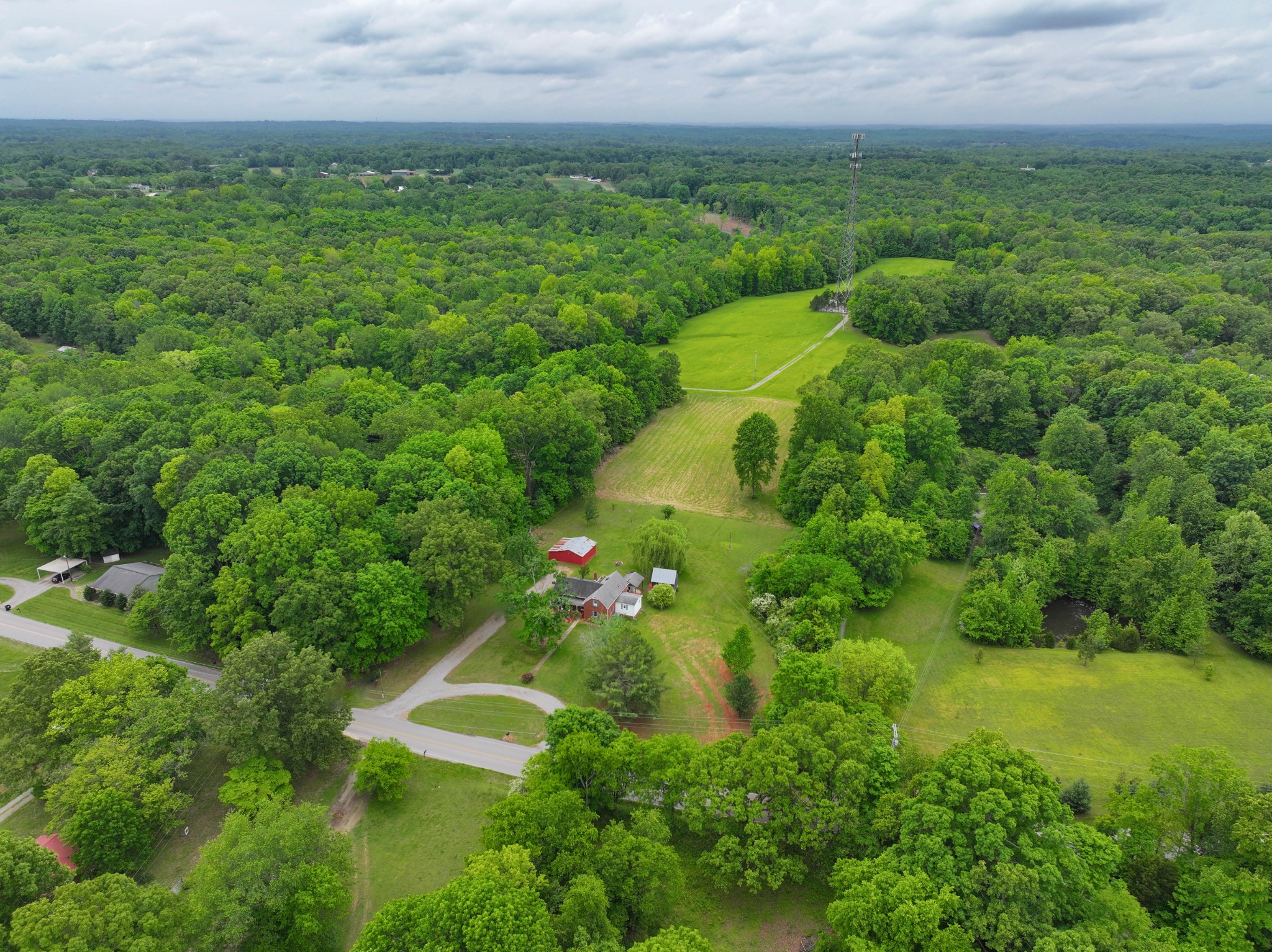 2360 Jarrell Ridge Road Clarksville, TN 37043 - Photo 5 of 29 Gallery Image 5
