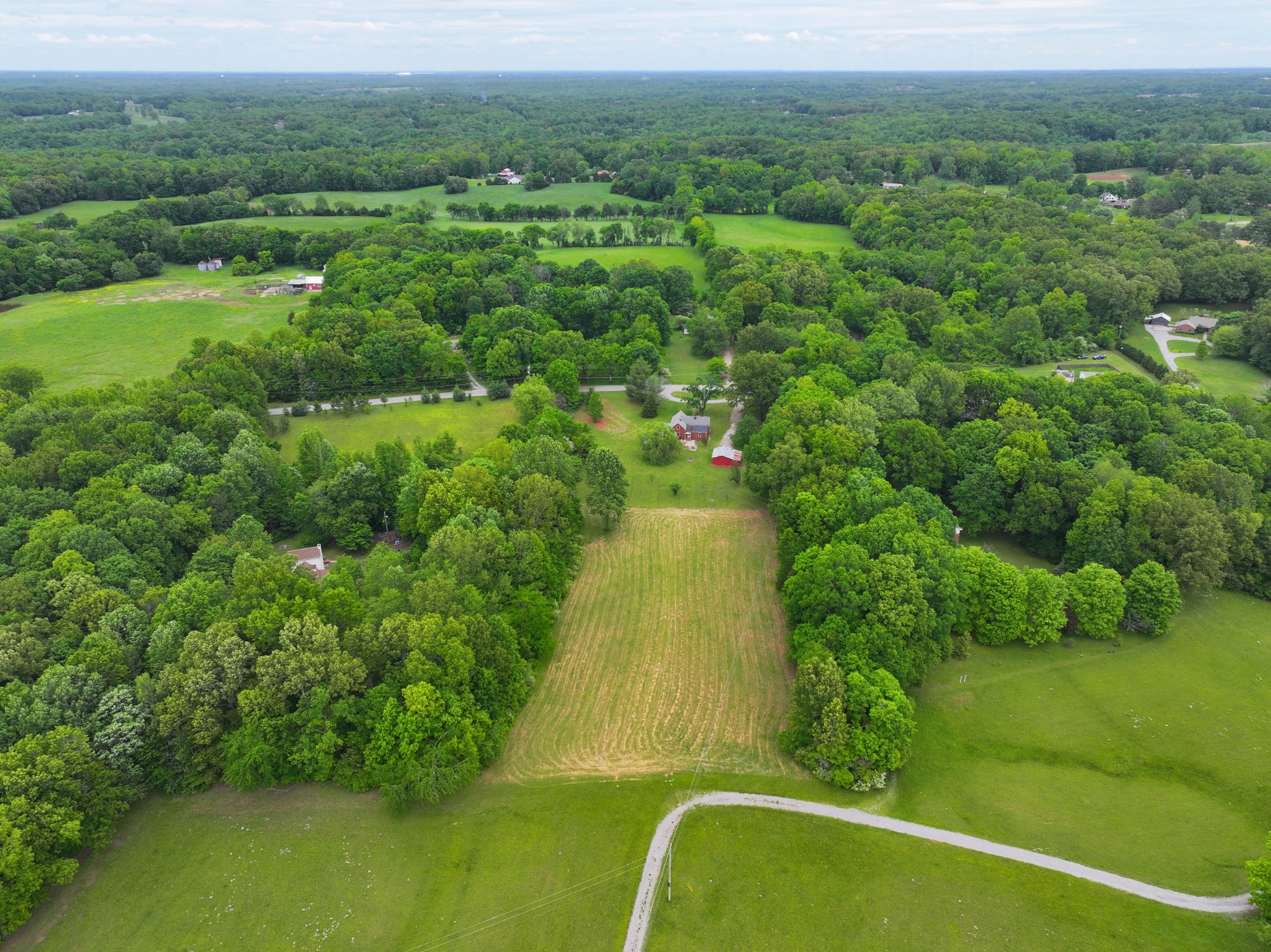 2360 Jarrell Ridge Road Clarksville, TN 37043 - Photo 6 of 29 Gallery Image 6