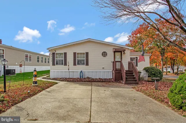 $168,000 | 8020 Fair Breeze Drive, Severn, MD 21144