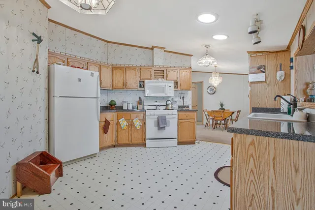 $168,000 | 8020 Fair Breeze Drive, Severn, MD 21144