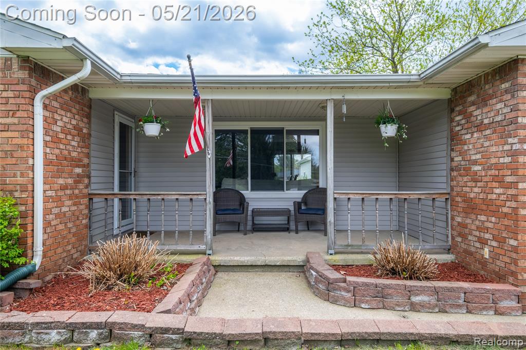 11430 Silver Lake Road Byron, MI 48418 - Photo 3 of 32