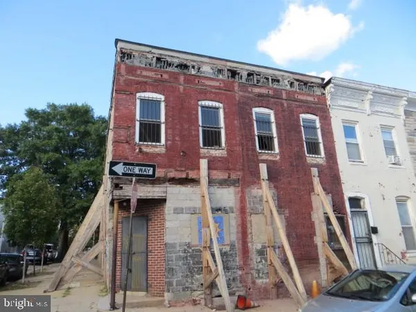 a front view of a building