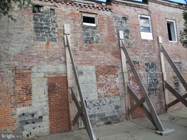 $175,000 | 400-402 Pitman Place, Baltimore, MD 21202