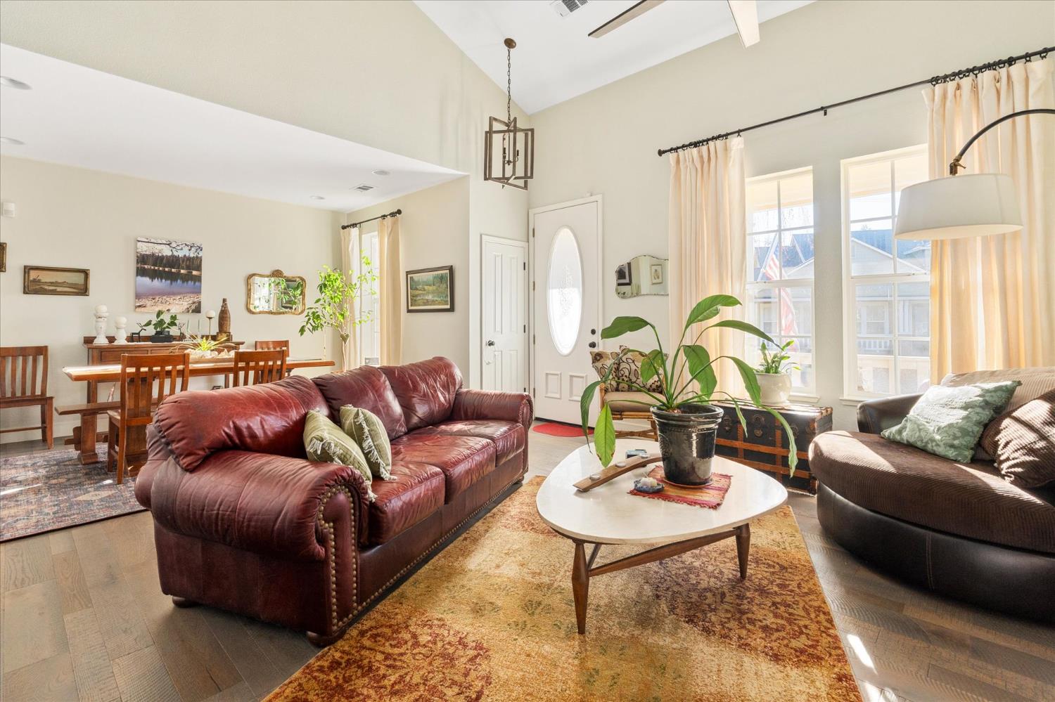 256 Field Stone Drive Murphys, CA 95247 - Photo 5 of 43