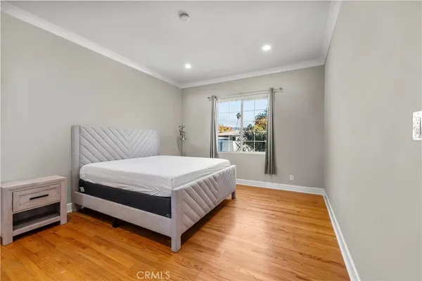 $5,250 | 6223 Simpson Avenue, North Hollywood, CA 91606