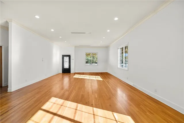 $5,750 | 6223 Simpson Avenue, North Hollywood, CA 91606