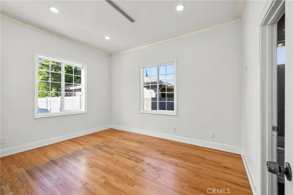 $5,250 | 6223 Simpson Avenue, North Hollywood, CA 91606