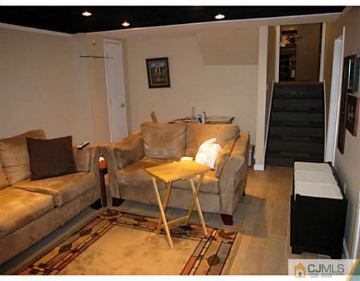 38 Winton Road East Brunswick, NJ 08816 - Photo 23 of 25 Gallery Image 23