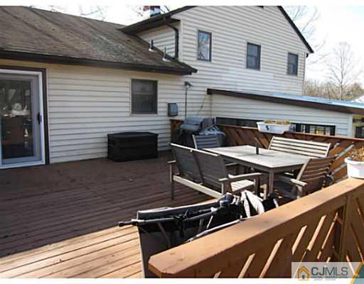 38 Winton Road East Brunswick, NJ 08816 - Photo 4 of 25 Gallery Image 4